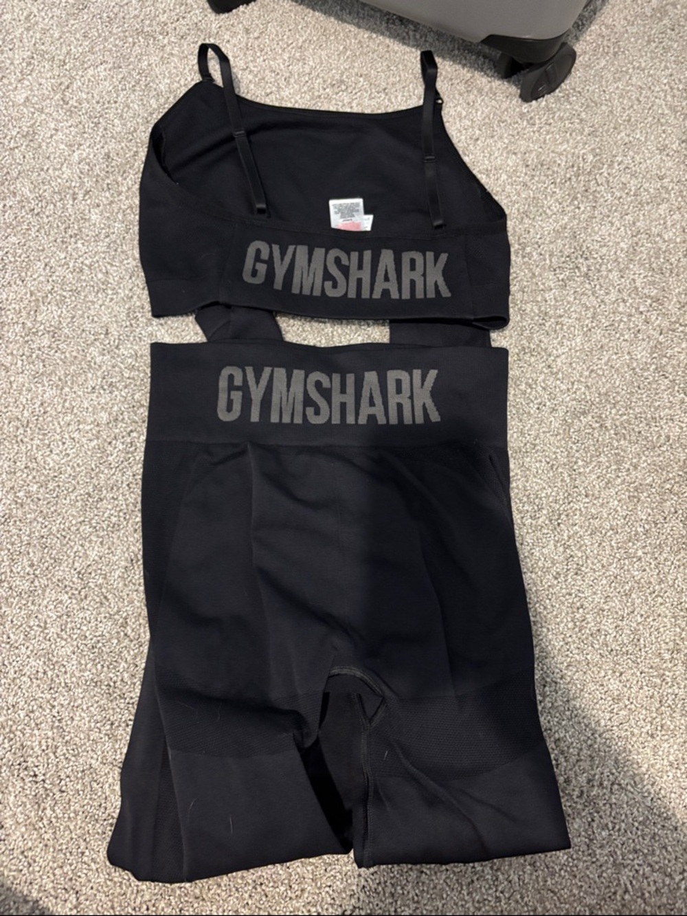 Gymshark Black Seamless set